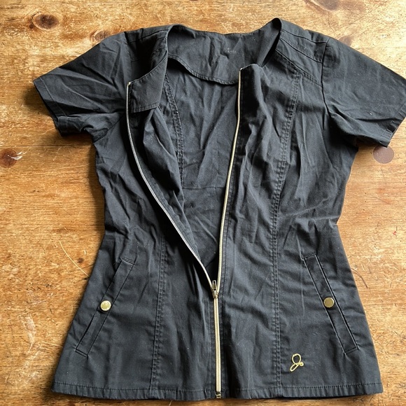 Jaanuu black scrub top - Picture 2 of 2